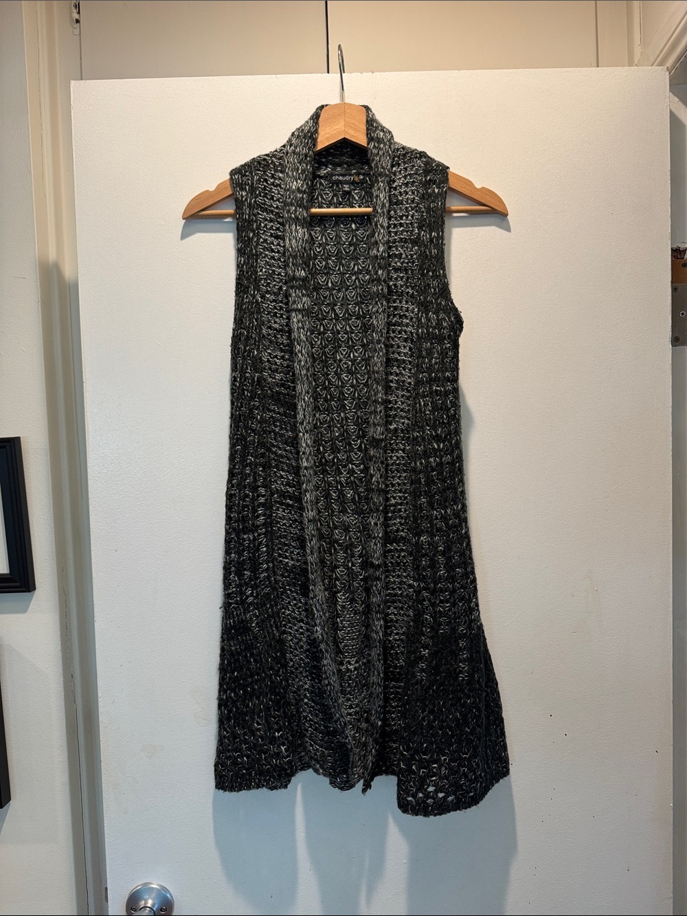 Sleeveless Open-Front Knit Cardigan Vest - Black/Grey